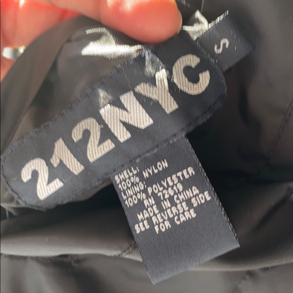Reversible windbreaker/jacket - Picture 4 of 7